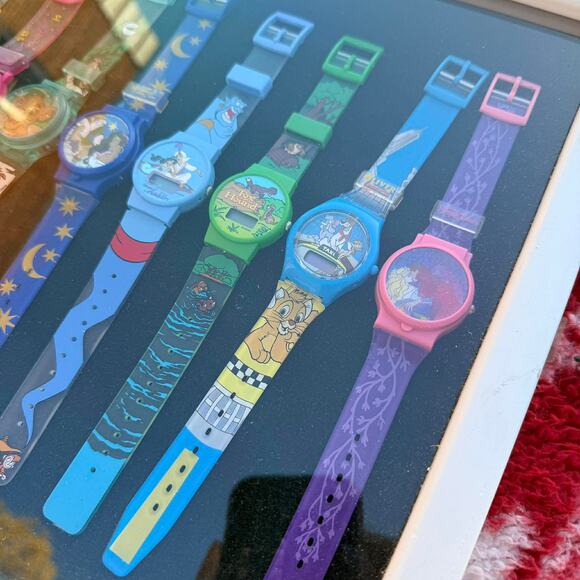 Vintage Disney 9 Watch Lot 90s Shadowbox Display 1990 Fantasma Promo Collection main image 10